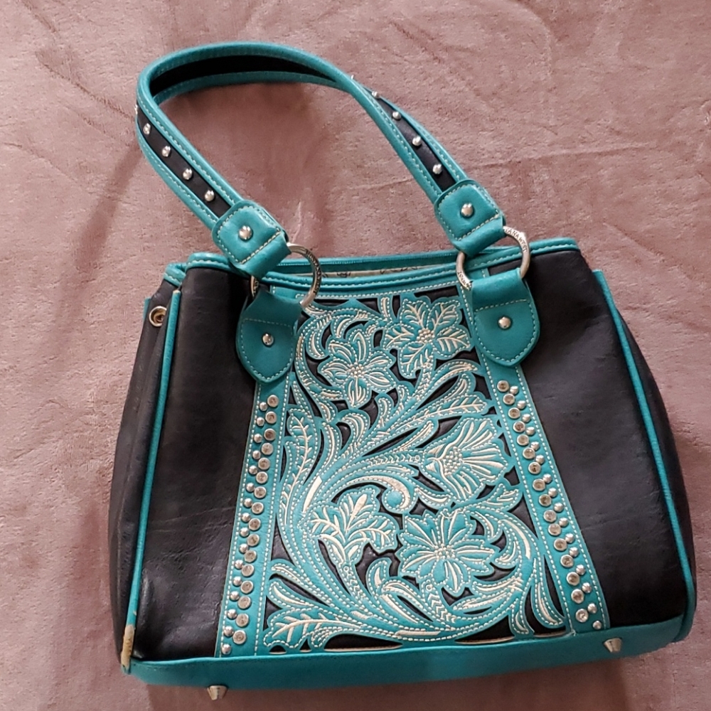 Montana  West purse